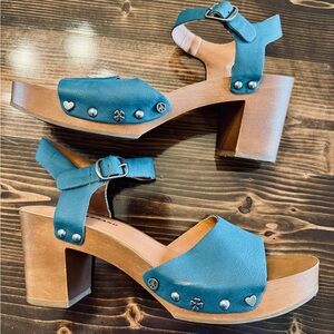 Lucky Brand Teal Sandals with Wooden Heel‎